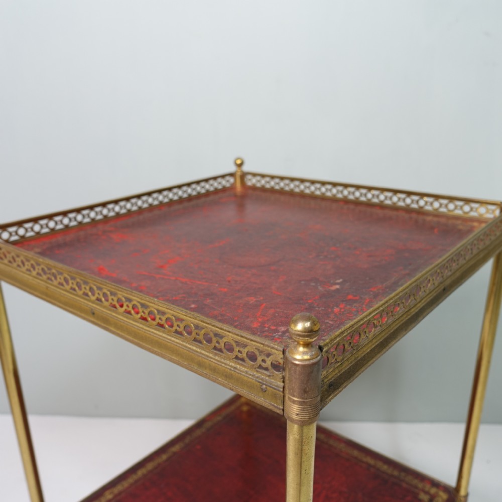 GILT  BRASS SIDE TABLE / ETAGERE View IV