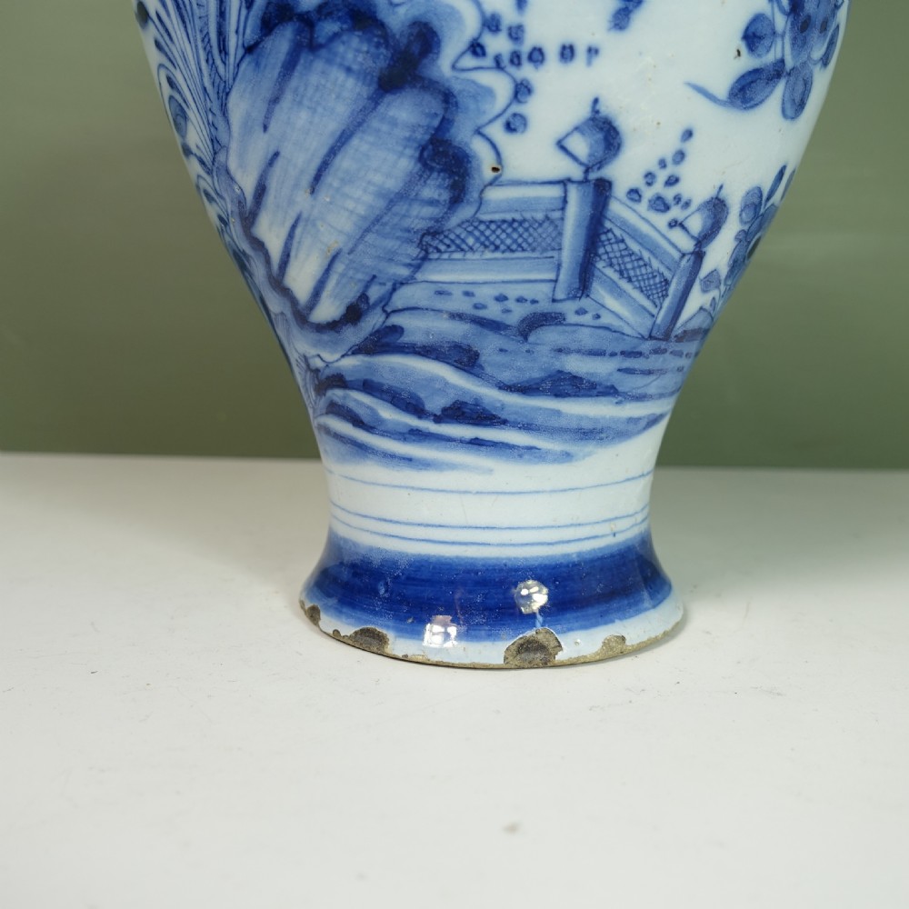 18TH C DELFT VASE View IV
