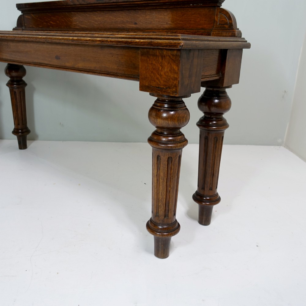 19TH C OAK HALL BENCH View VI