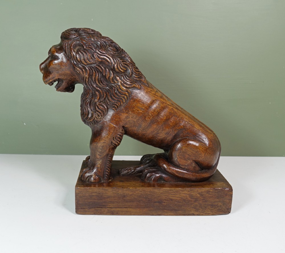 19TH C CARVED OAK LION