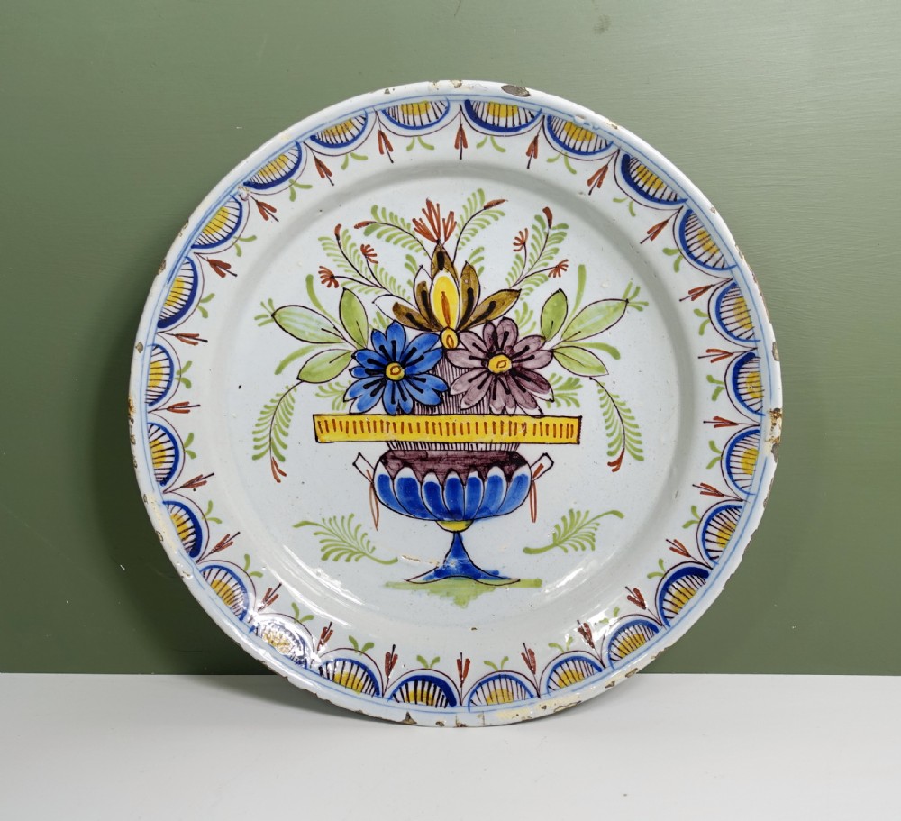 18TH C DELFT POLYCHROME CHARGER