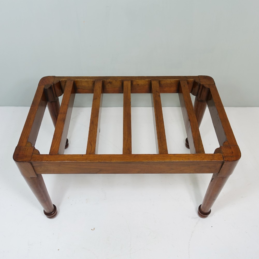 19TH C WALNUT LUGGAGE STAND  View II