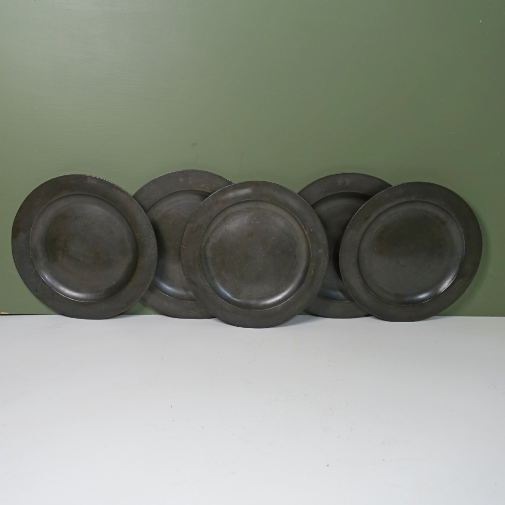 18TH C PEWTER PLATES View III
