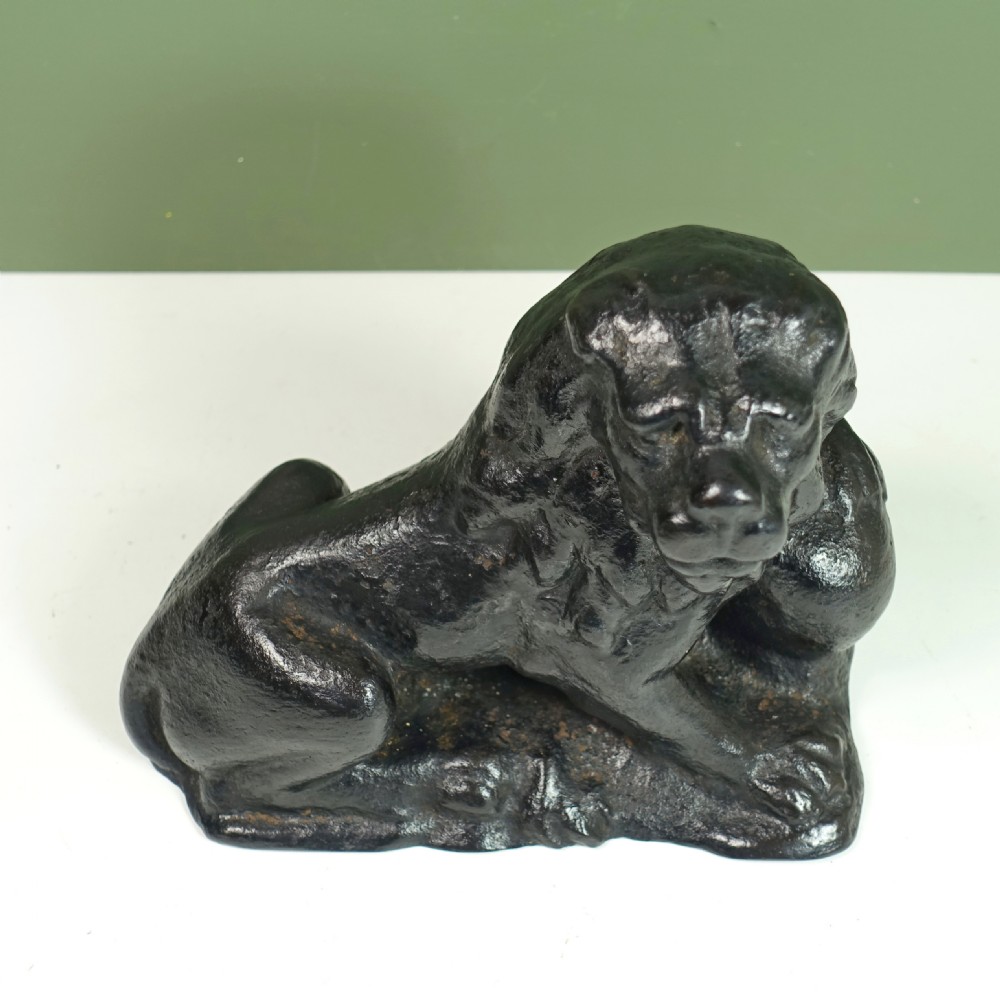 19TH C CAST IRON LION View V