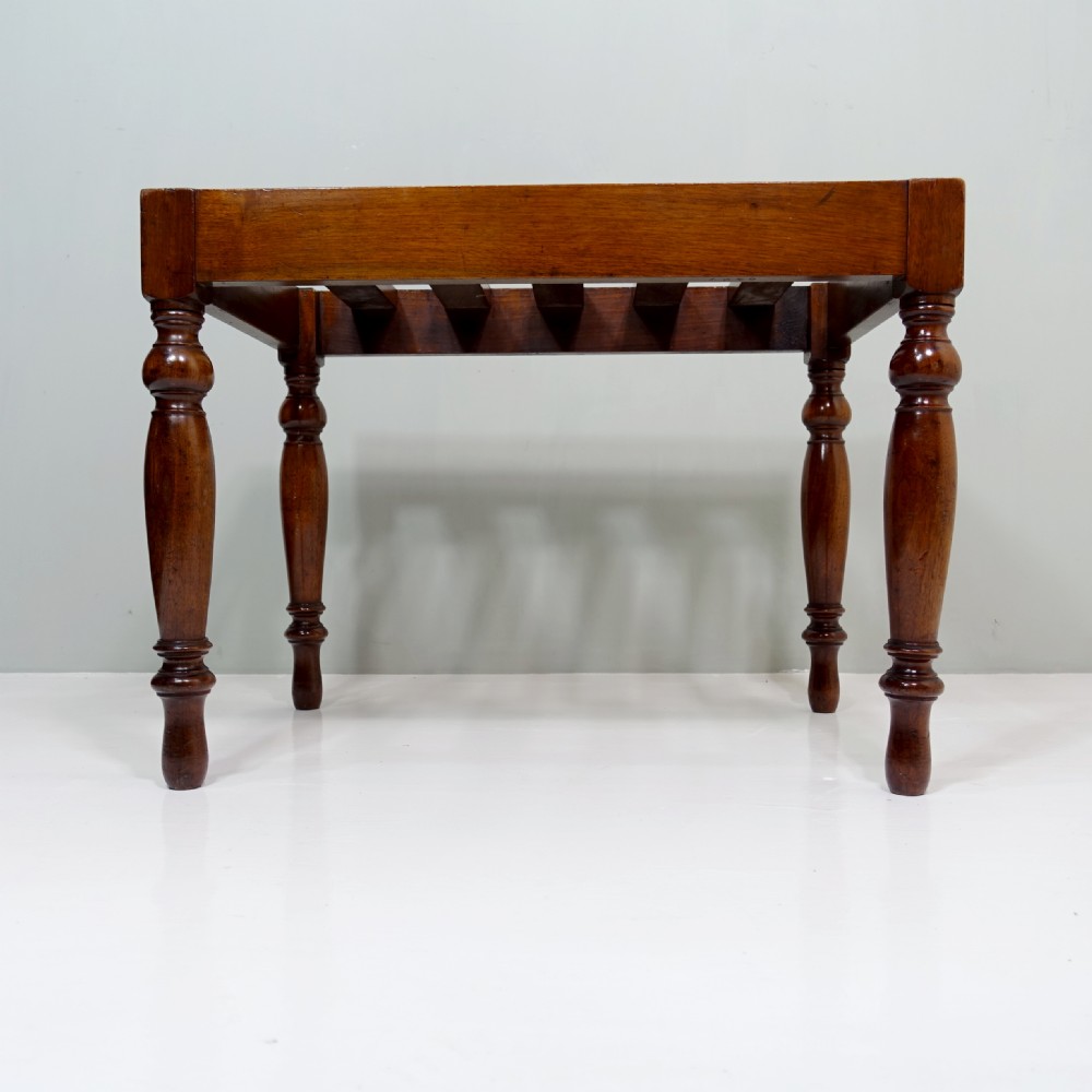 19TH C MAHOGANY LUGGAGE STAND View III