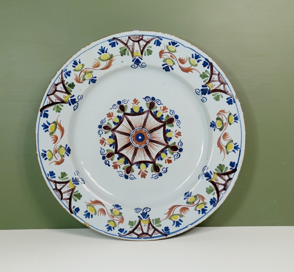 18TH C DELFT POLYCHROME CHARGER