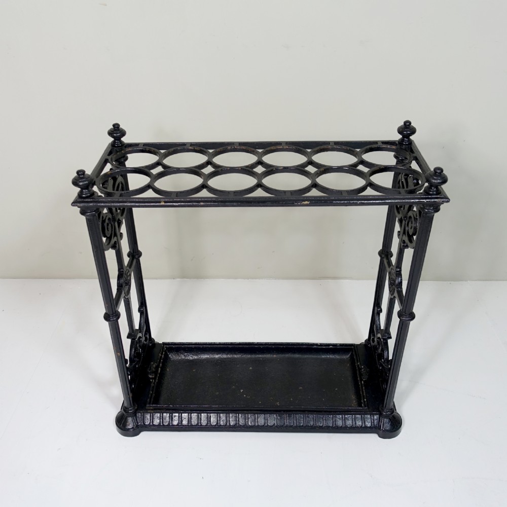 19TH C COALBROOKDALE CAST IRON STICK STAND View III