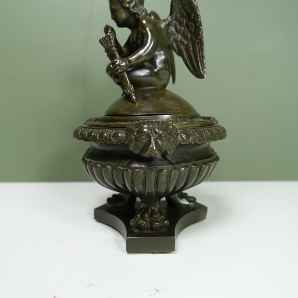 REGENCY BRONZE VASE & CHERUB COVER View III