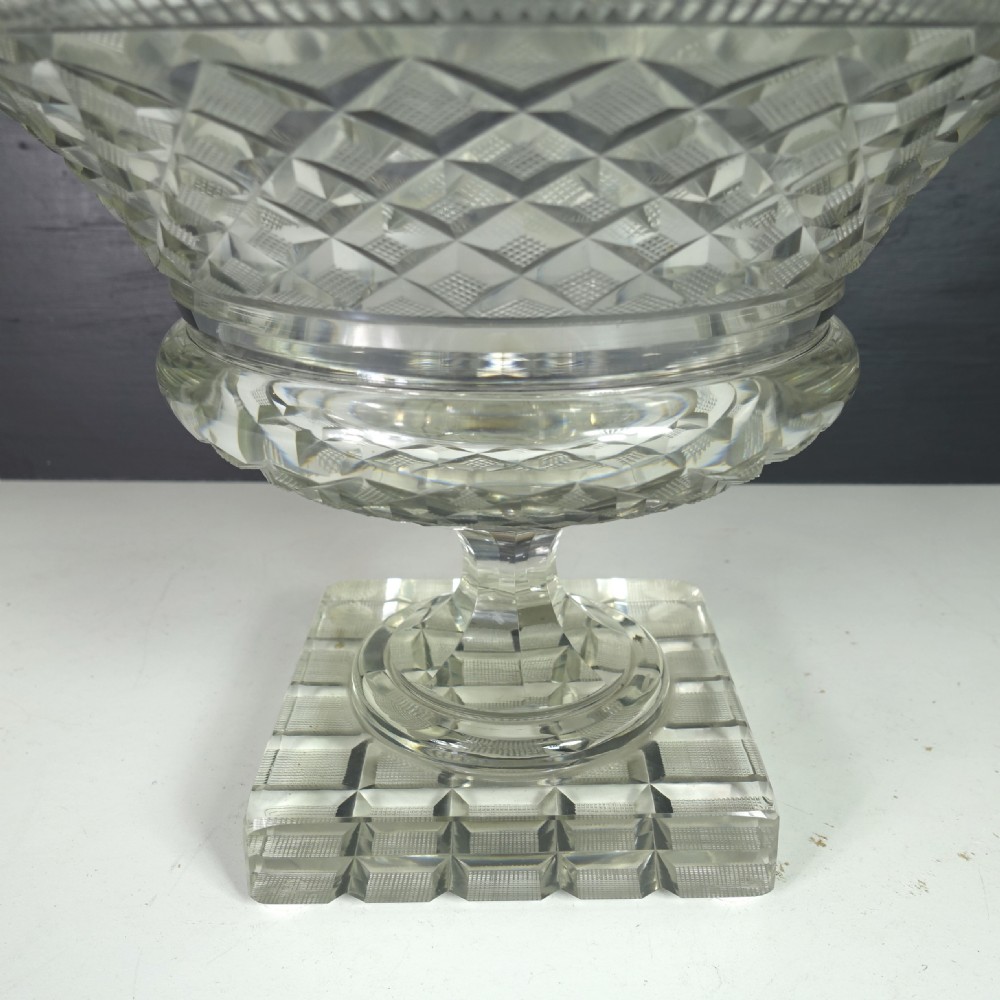 LARGE EARLY 19TH C GLASS CENTRE BOWL View IV