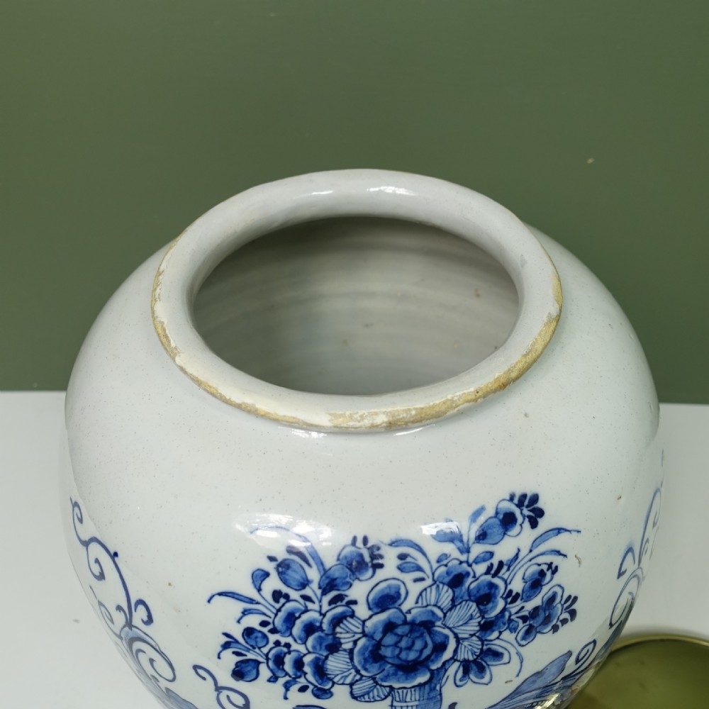 18TH C DELFT TOBACCO JAR 'ST DOMINGO' View IV