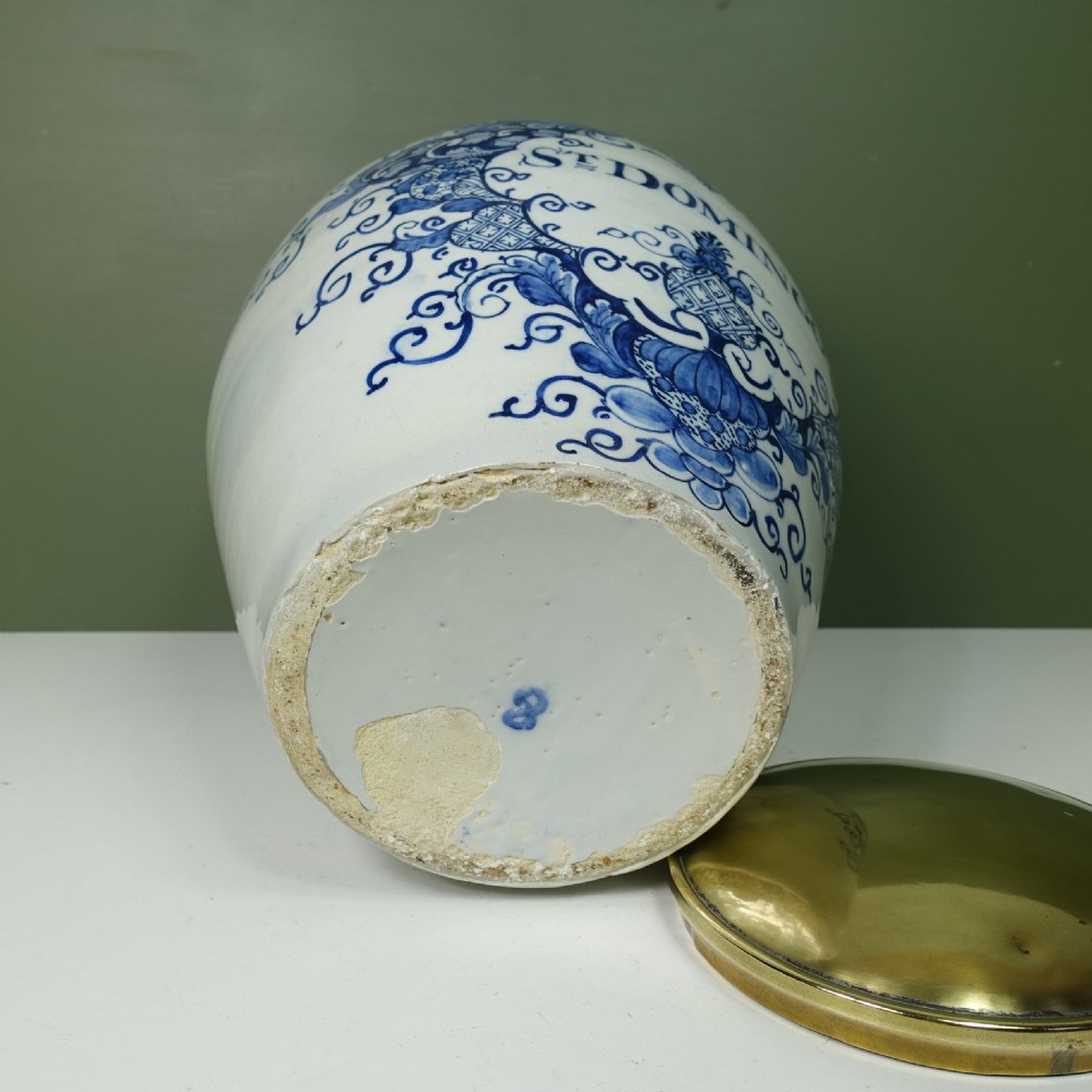 18TH C DELFT TOBACCO JAR 'ST DOMINGO' View VI