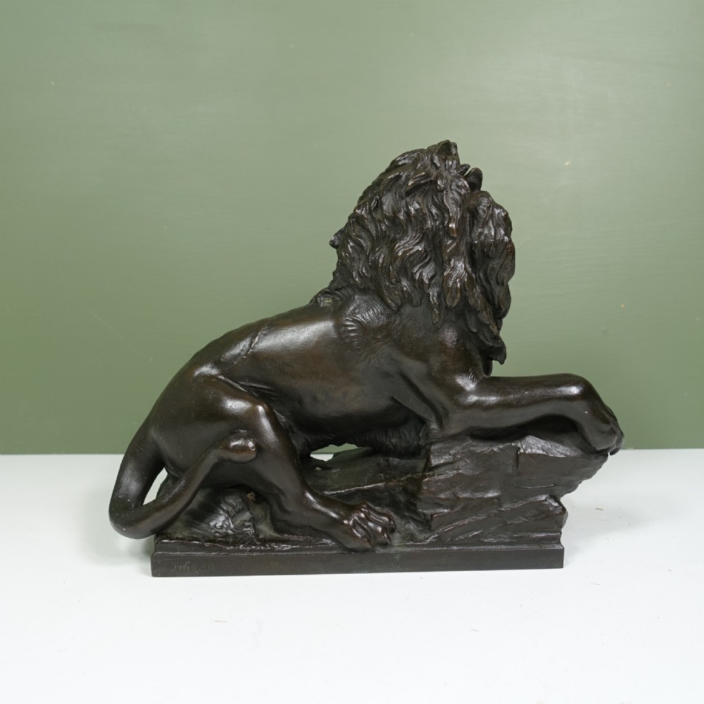 19TH C BRONZE LION View IV