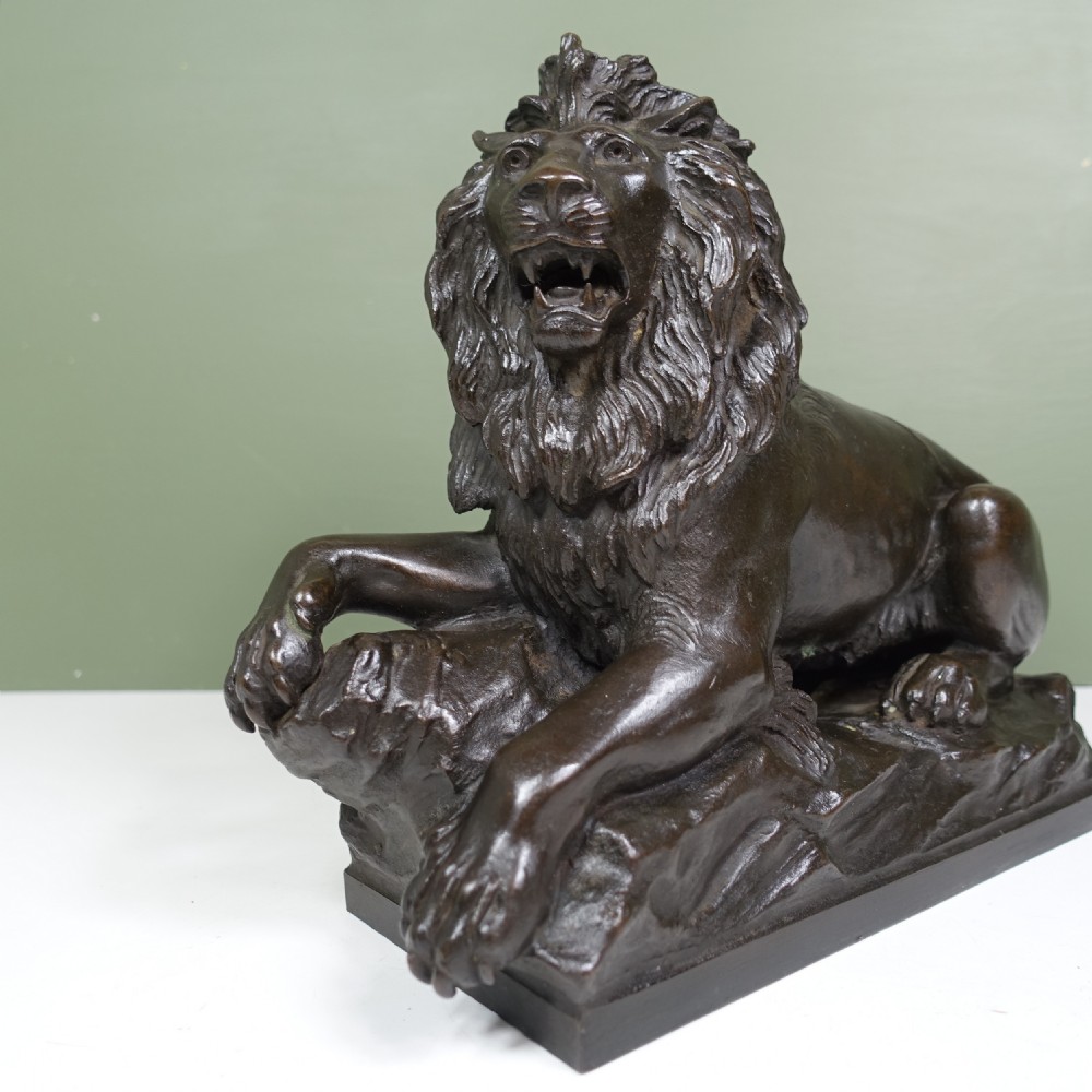 19TH C BRONZE LION View V
