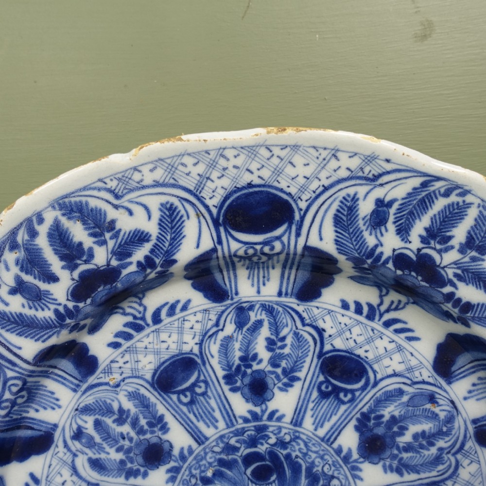 18TH C DELFT CHARGER View II