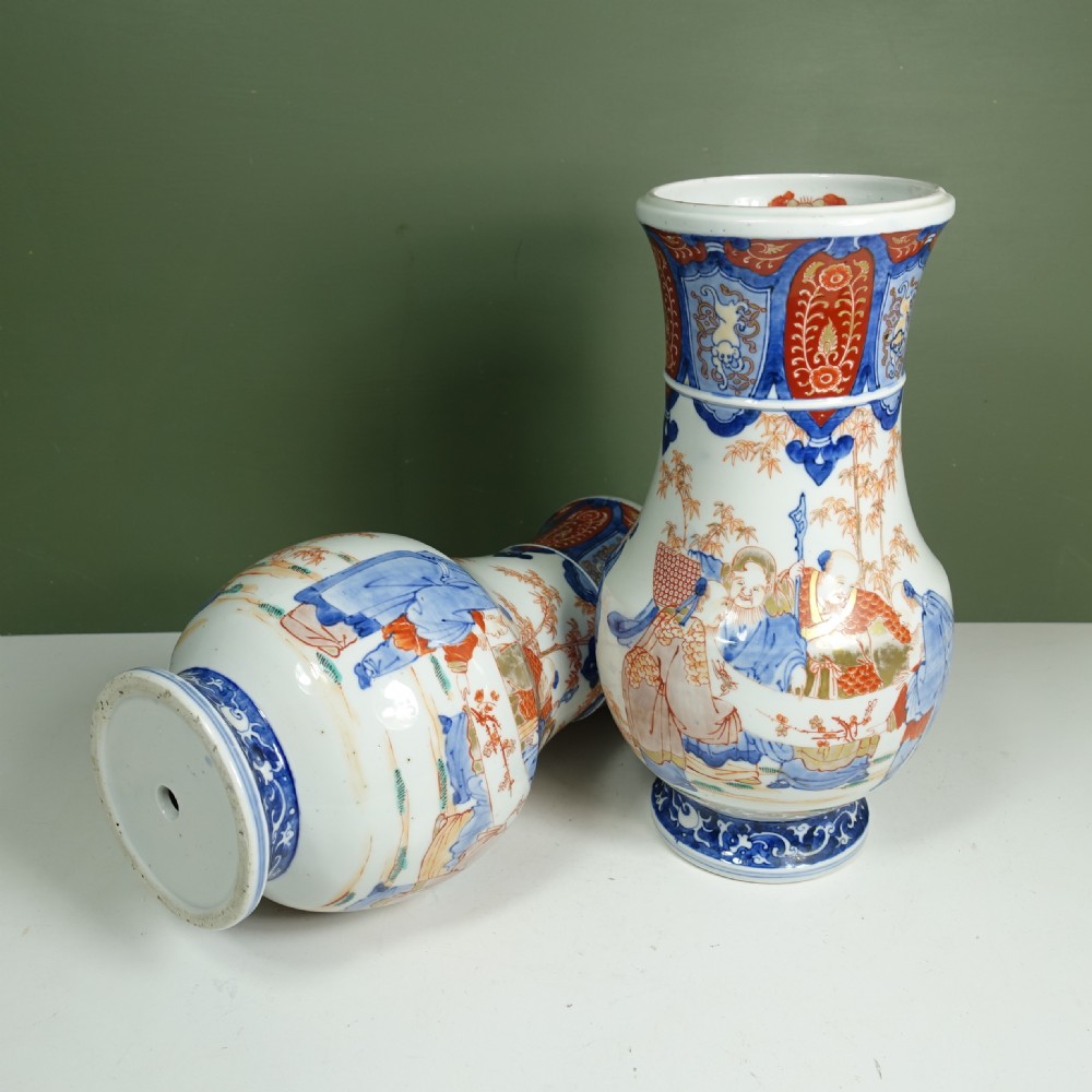 PAIR OF 19TH C IMARI VASES View V