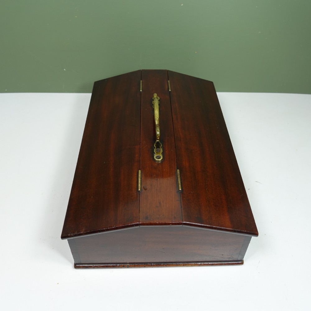 19TH C MAHOGANY CUTLERY BOX View IV