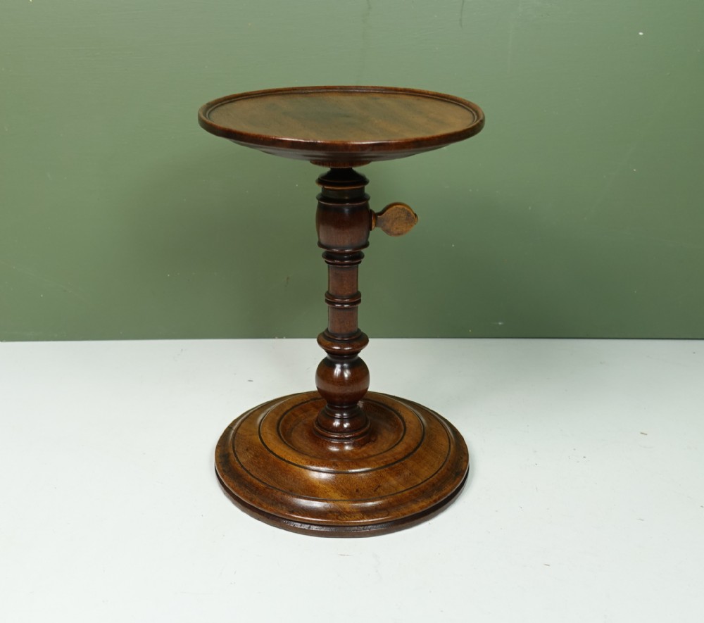 18TH C MAHOGANY CANDLE STAND