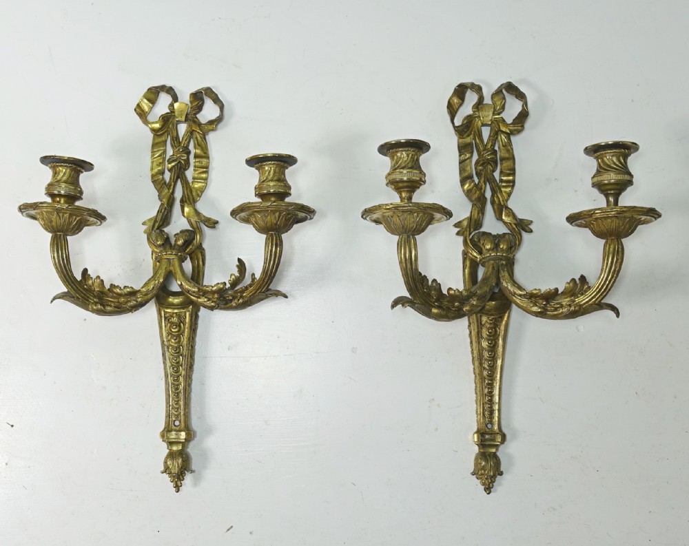 PAIR OF 18TH C WALL SCONCE LIGHTS