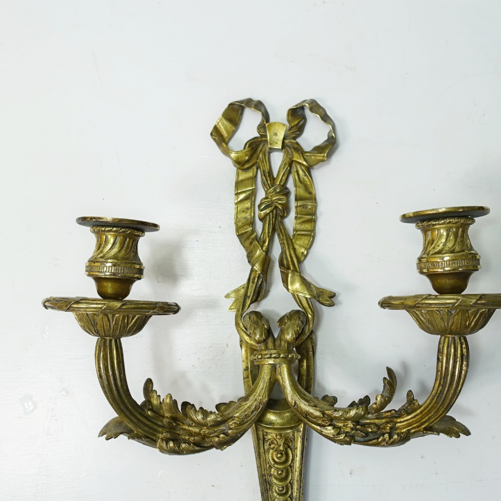PAIR OF 18TH C WALL SCONCE LIGHTS View IV