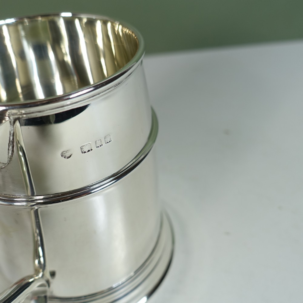 SOLID SILVER PINT TANKARD, LONDON 1928 View IV