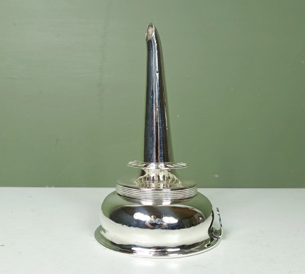 EARLY 19TH C SILVER WINE FUNNEL