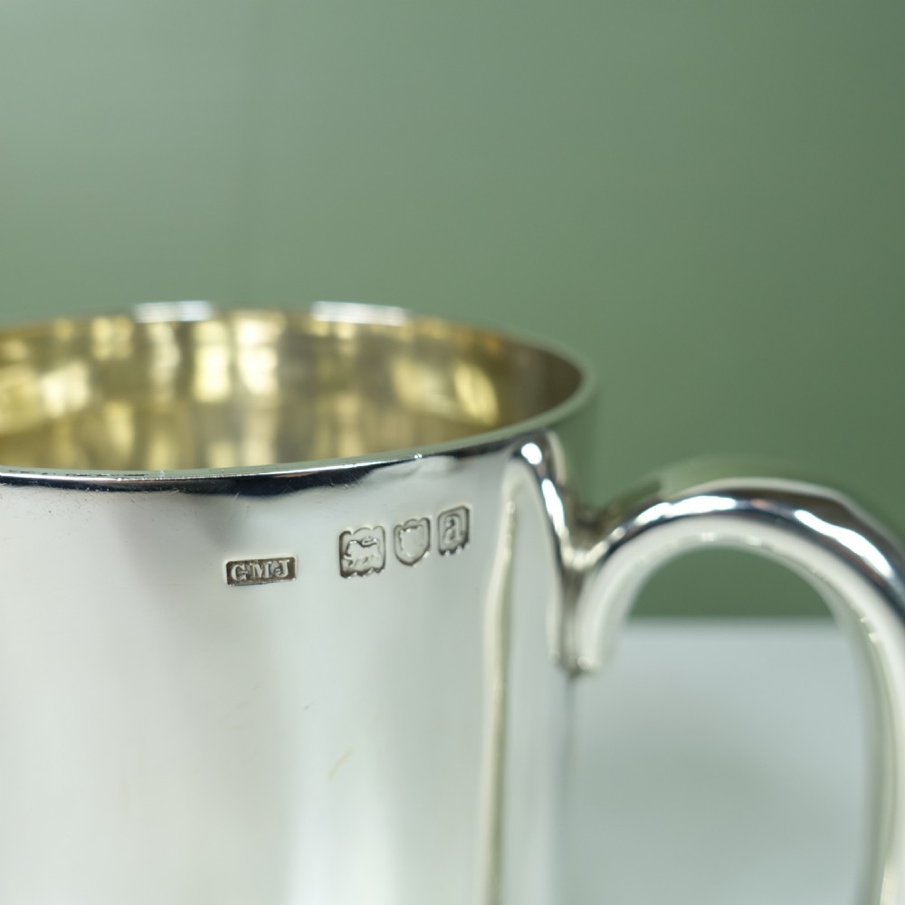 SOLID SILVER PINT TANKARD, LONDON 1896 View III