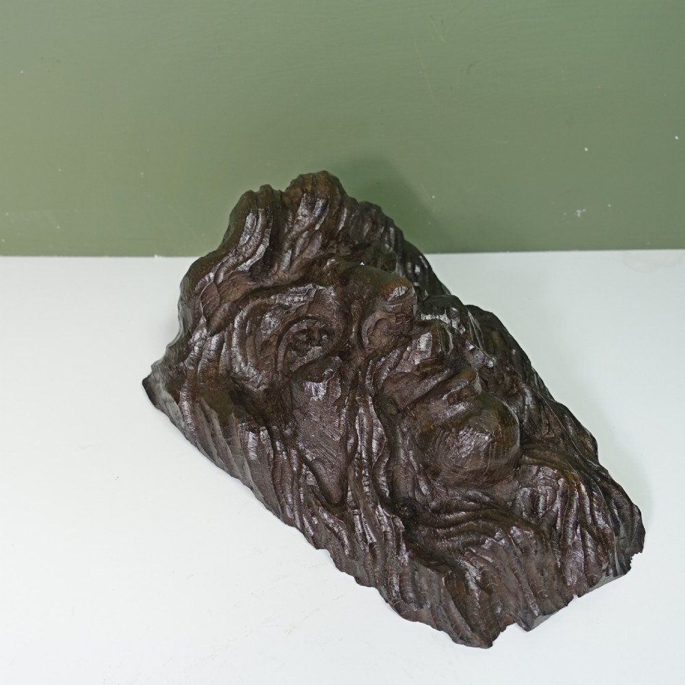 18TH C CARVED OAK HEAD View V