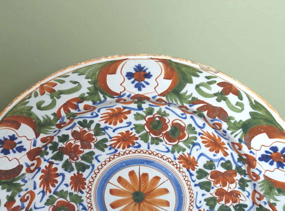 18TH C DELFT POLYCHROME CHARGER View III