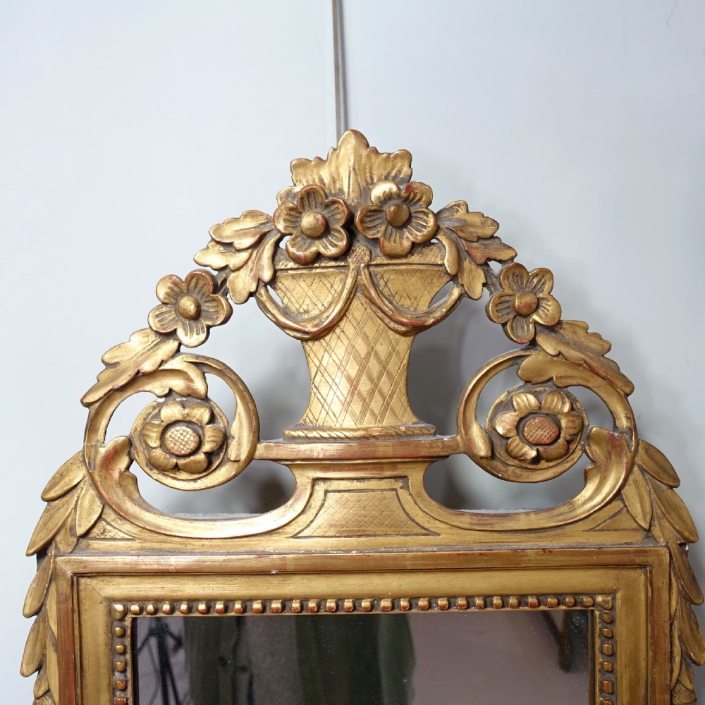 EARLY 19TH C CARVED GILTWOOD MIRROR View III