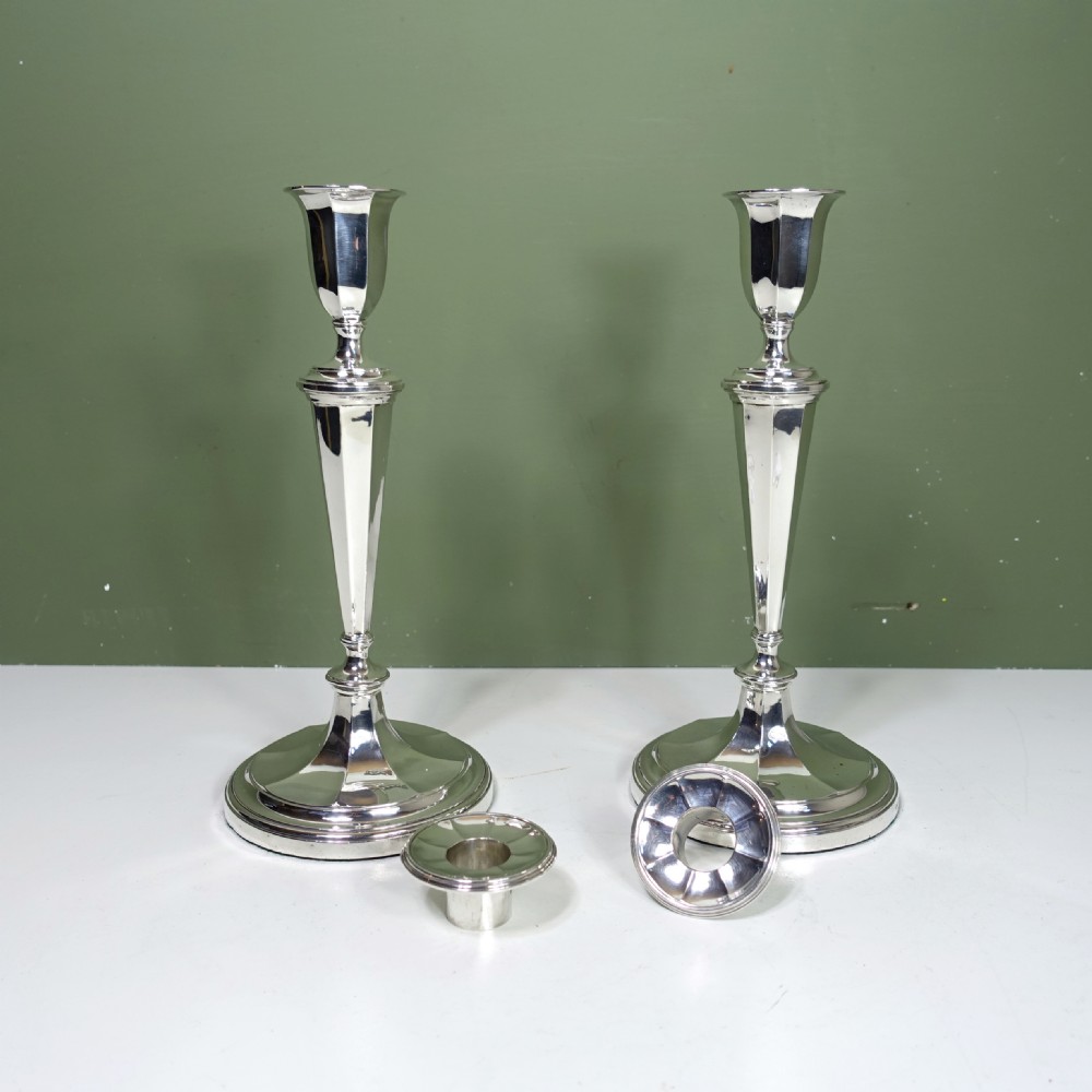 PAIR OF SILVER CANDLESTICKS, SHEFFIELD 1911 View IV