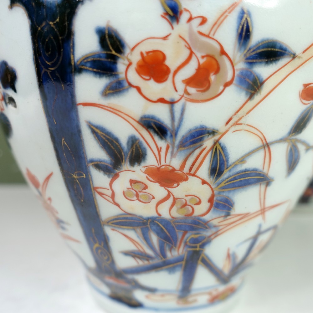 PAIR OF EARLY 19TH C IMARI VASES View V