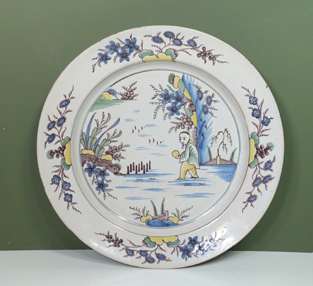18TH C TIN GLAZED POLYCHROME CHARGER