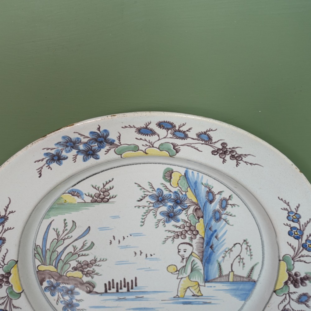 18TH C TIN GLAZED POLYCHROME CHARGER View III