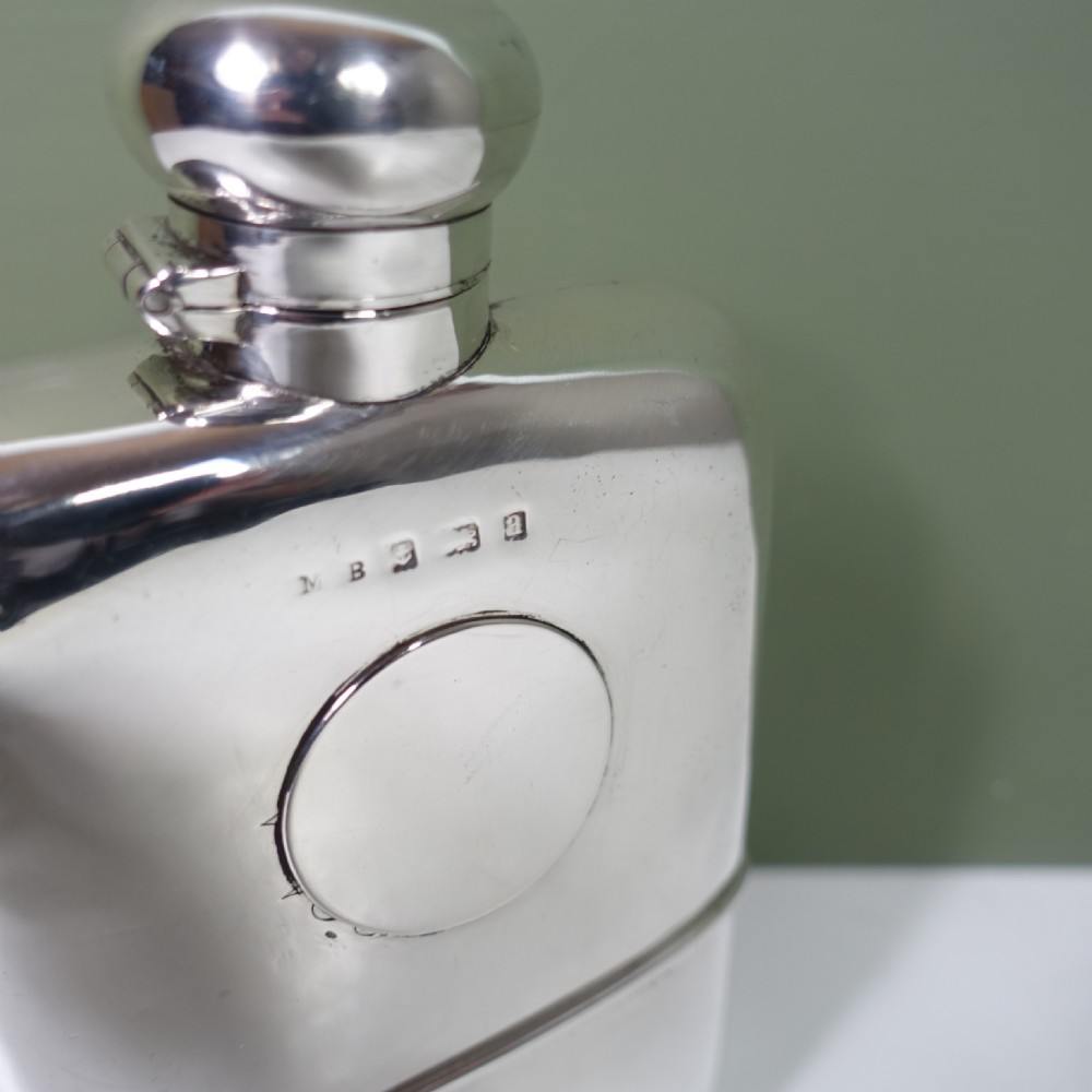 LARGE SOLID SILVER HIP FLASK WITH CUP View V