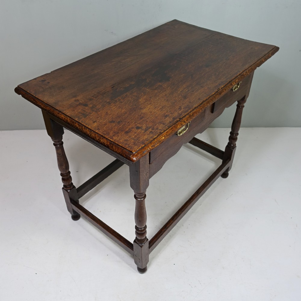 EARLY 18TH C OAK SIDE TABLE View IV