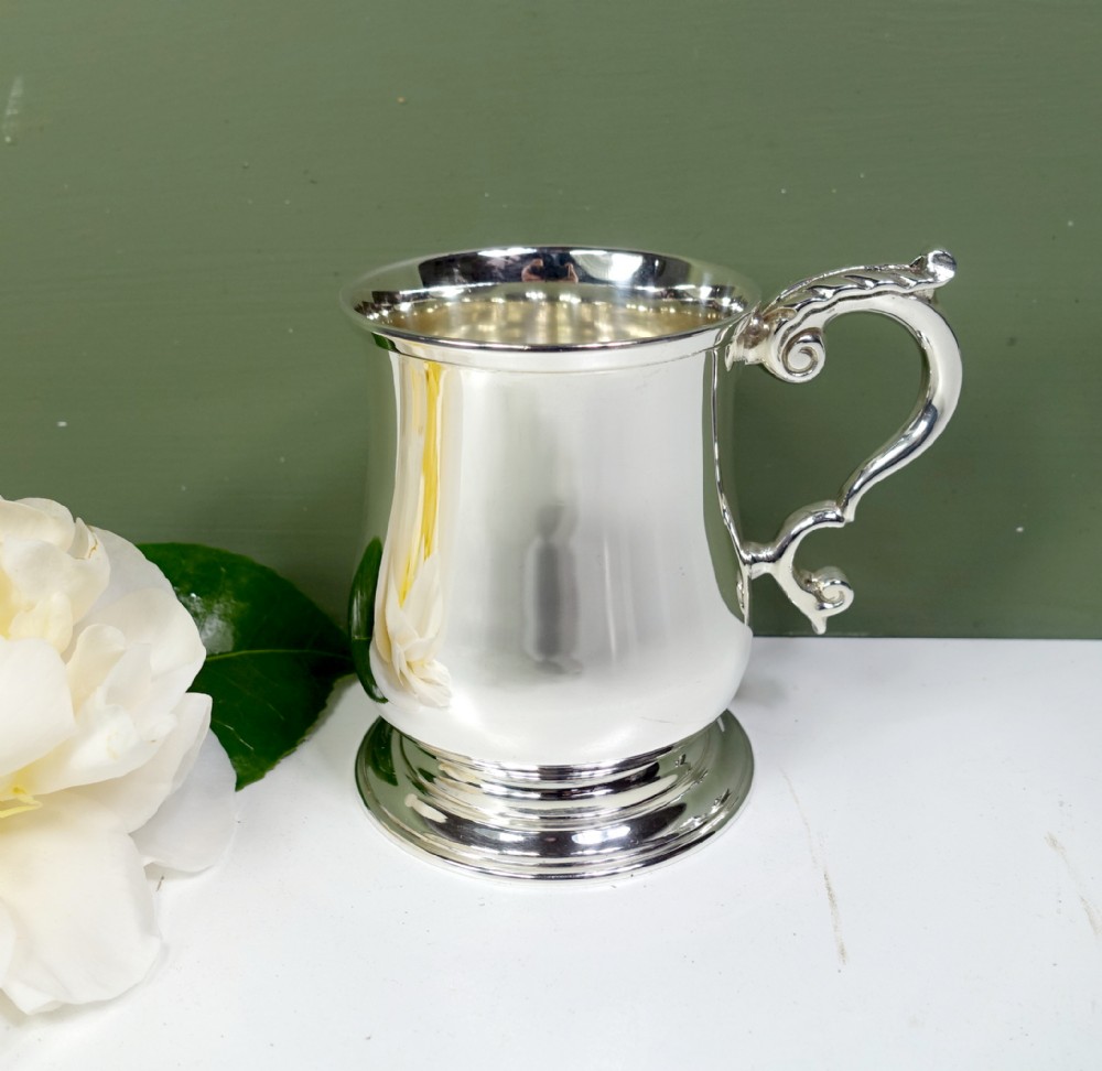 SOLID SILVER MUG
