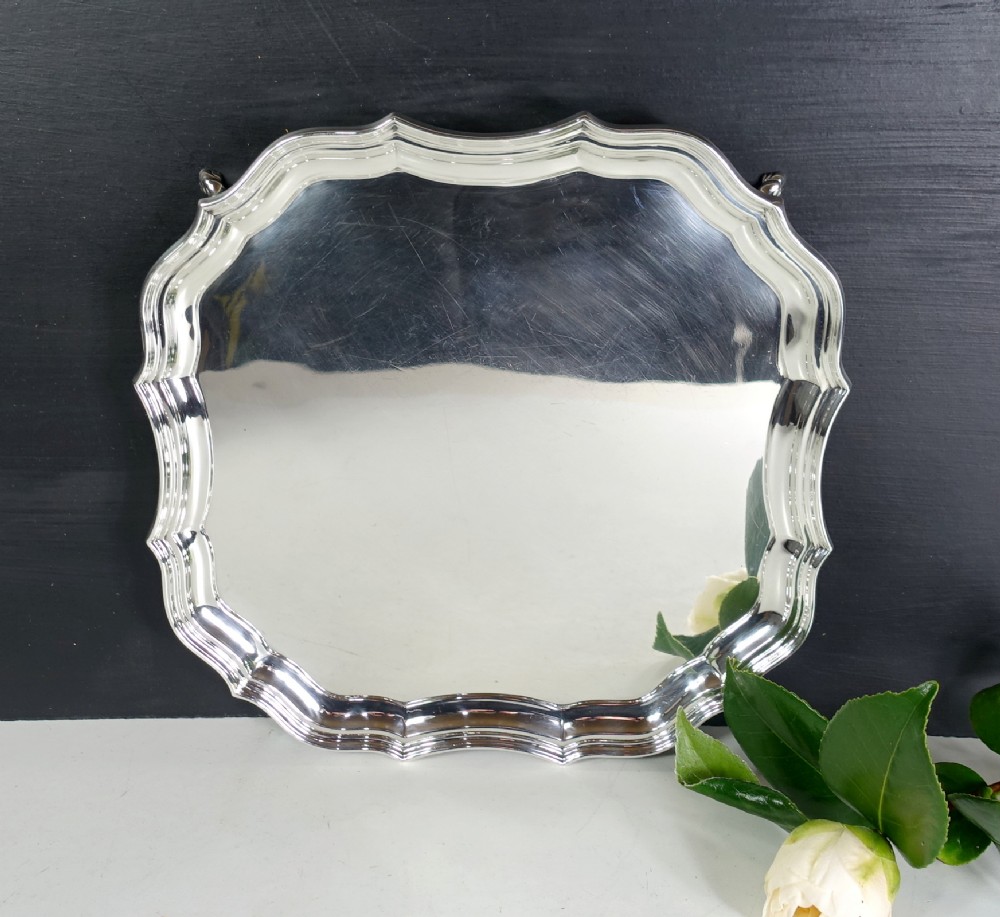 SOLID SILVER SALVER, CHESTER 1919