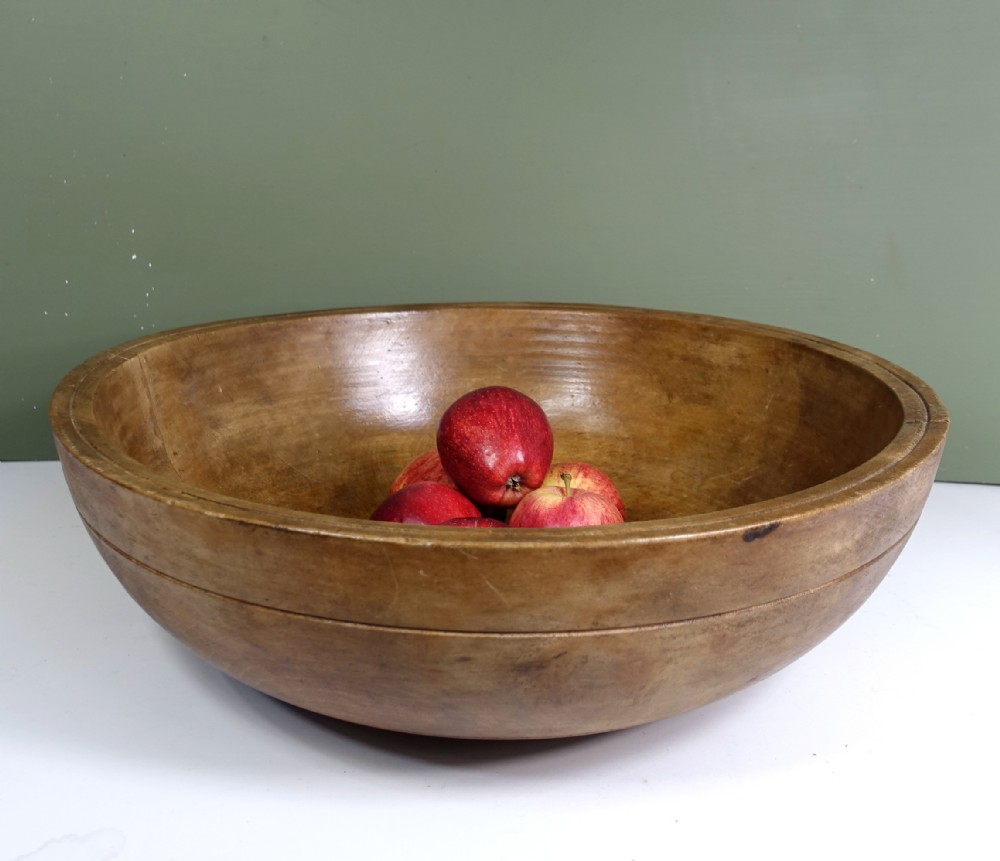 LARGE 19TH C SYCAMORE DAIRY BOWL