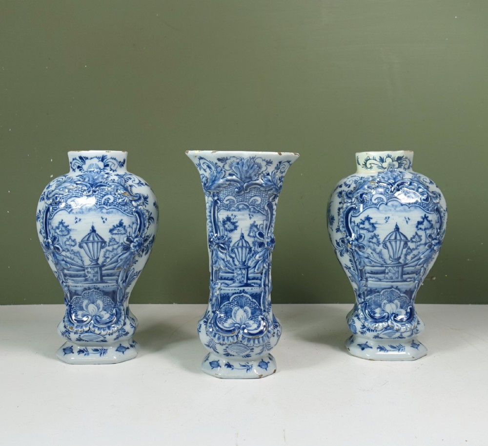 SET OF THREE 18TH C DELFT VASES