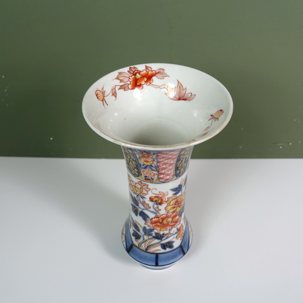 19TH C TRUMPET SHAPE IMARI VASE View II