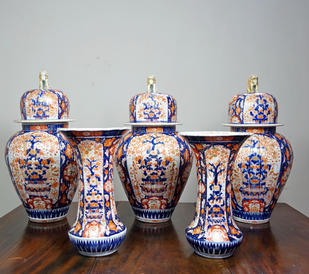 IMPRESSIVE SET OF 19TH C IMARI GARTNITURE VASES