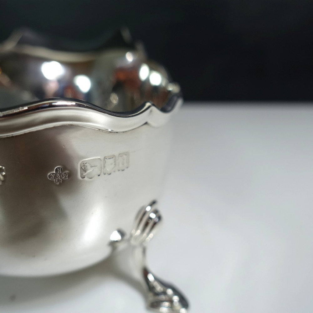 SILVER SAUCE BOAT View V
