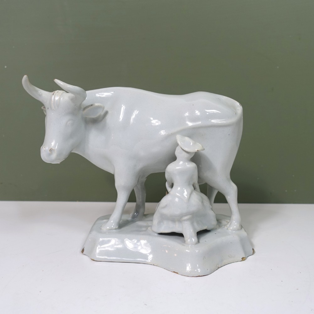 18TH C DELFT COW