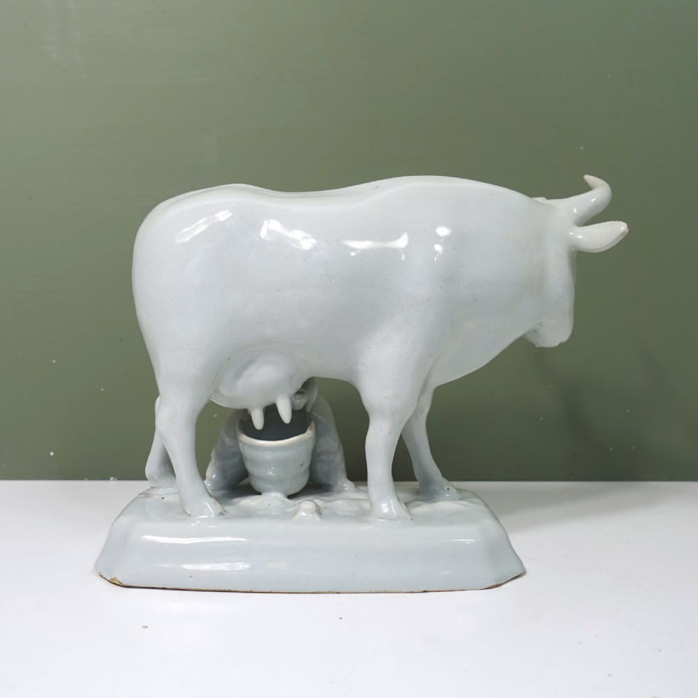 18TH C DELFT COW View II