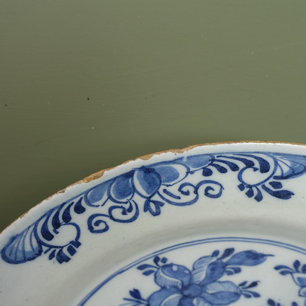 PAIR OF LARGE 18TH C DELFT CHARGERS View V