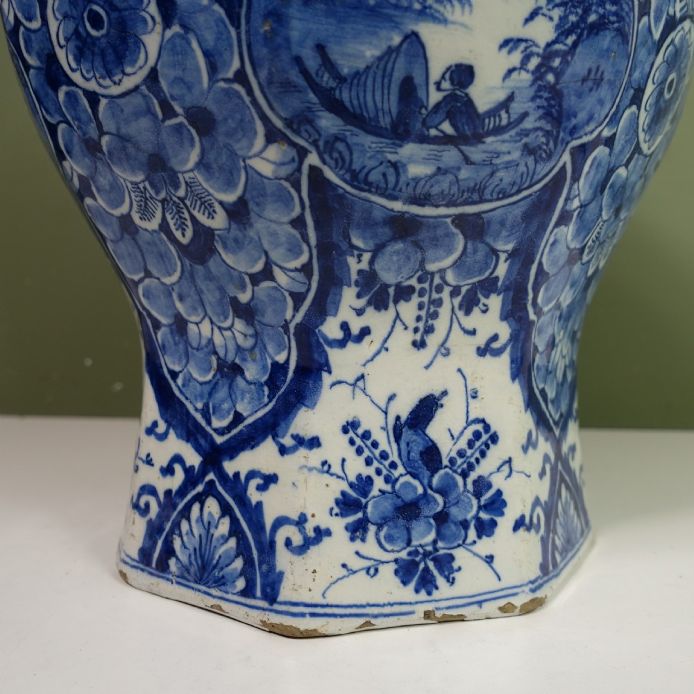 LARGE 18TH C DELFT VASE DECORATED WITH SCENES View IV