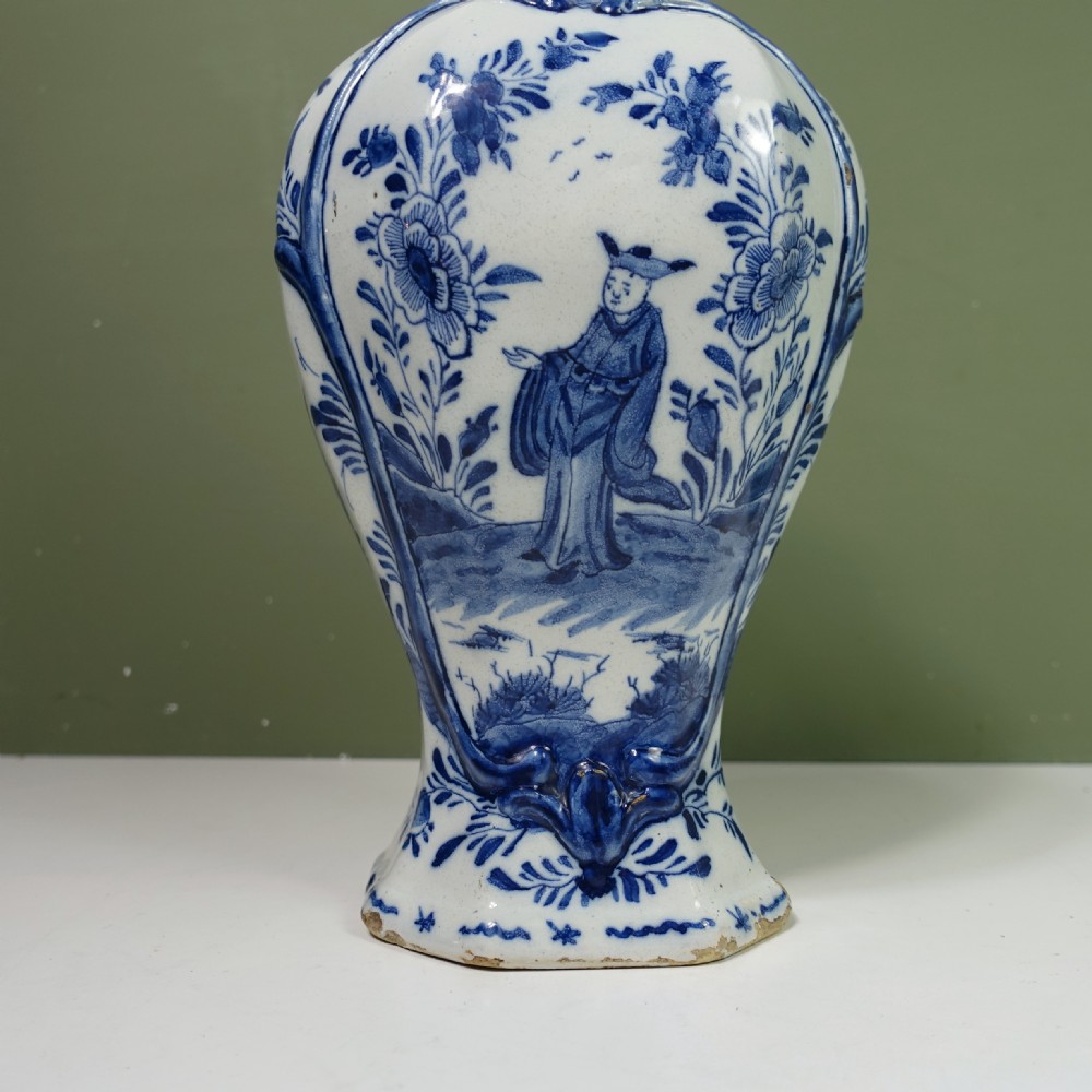 18TH C DELFT VASE View IV