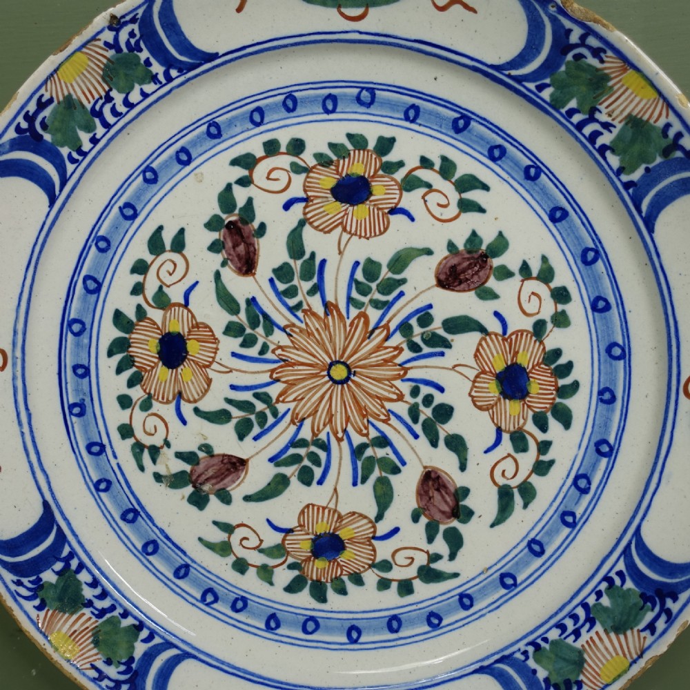 PAIR OF 18TH C DELFT POLYCHROME PLATES View II