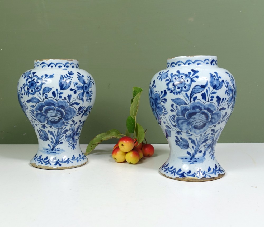 PAIR OF 18TH C DELFT VASES