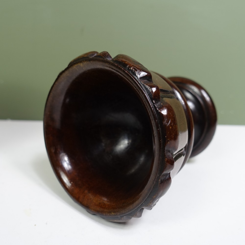 PAIR OF EARLY 19TH C MAHOGANY CUPS View IV